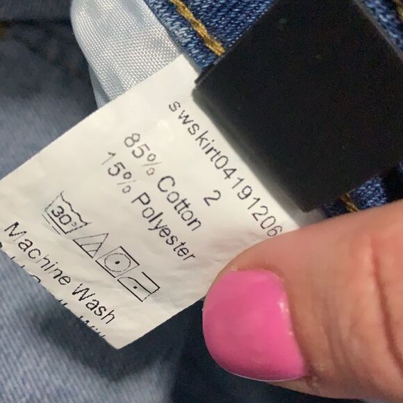 Shein distressed blue Jean skirt 3xl - Picture 9 of 9